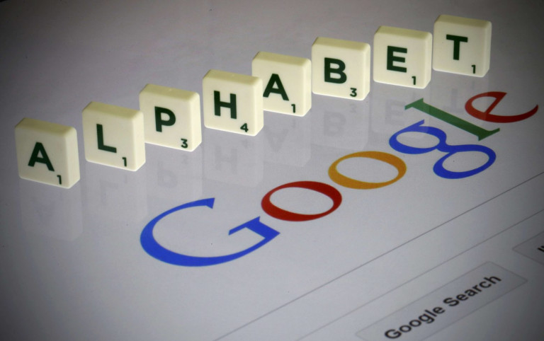 Όμικρον – Ψάχνουν συνέχεια στην Google τα ελληνικά γράμματα