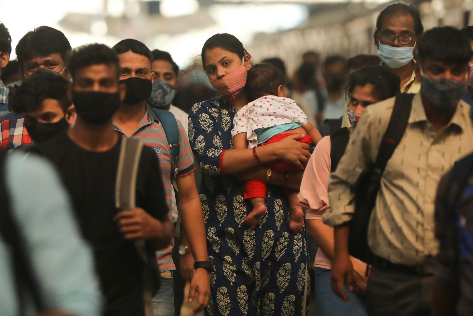 Ινδία – Εκατομμύρια εξαναγκαστικές αμβλώσεις και βρεφοκτονίες με στόχο τον γιο
