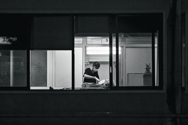 Κοροναϊός – 28.828 νέα κρούσματα και 72 θάνατοι – Στους 620 οι διασωληνωμένοι