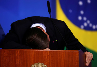 TIME – Ο Μπολσονάρου ψηφίστηκε «Πρόσωπο της Χρονιάς» από τους αναγνώστες