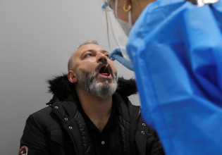 Κοροναϊός – Τέλος τα πιστοποιητικά νόσησης με θετικό rapid test – Μόνο με PCR θα θεωρείται ο ασθενής κρούσμα