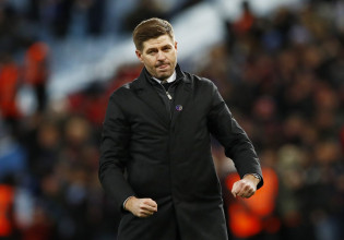 Κλοπ – «Μια μέρα ο Τζέραρντ θα αναλάβει τη Λίβερπουλ»