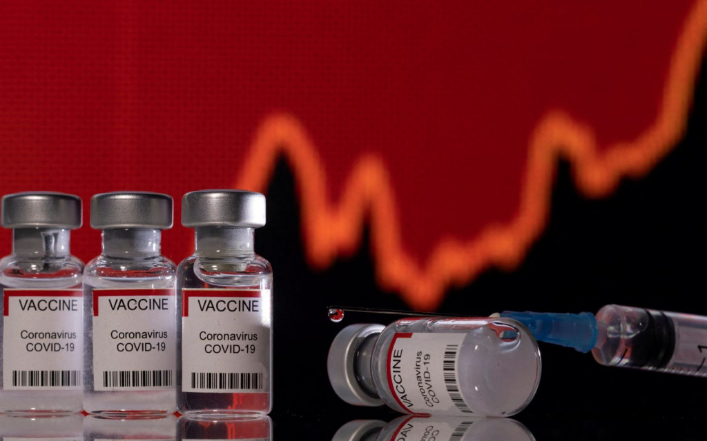 Όμικρον – Το εμβόλιο της Pfizer αποτελεσματικό έναντι της νοσηλείας σύμφωνα με μεγάλη μελέτη
