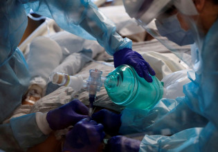 Κοροναϊός – 3.841 νέα κρούσματα και 96 θάνατοι – Στους 709 οι διασωληνωμένοι