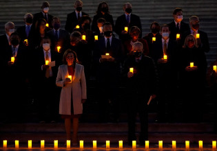 Κοροναϊός – Αρνητικό ρεκόρ για τις ΗΠΑ – Ξεπέρασαν τους 800.000 οι νεκροί