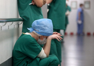 ΗΠΑ – Δραματική έκκληση των γιατρών του Κλίβελαντ στους ανεμβολίαστους – «Βοήθεια»