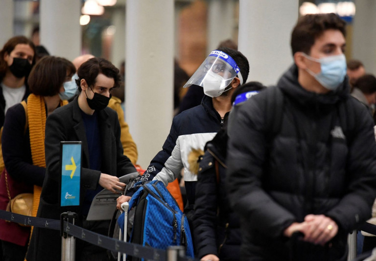 Γαλλία – Ακυρώνονται οι εορταστικές εκδηλώσεις λόγω της παραλλαγής Όμικρον