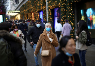 Βρετανία – Η παραλλαγή Όμικρον έχει εκτοξεύσει το άγχος των πολιτών