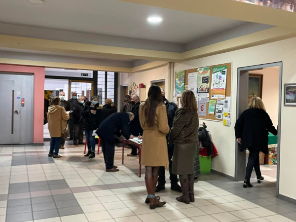 Εκλογές ΚΙΝΑΛ – Τα πρώτα αποτελέσματα στη Λάρισα