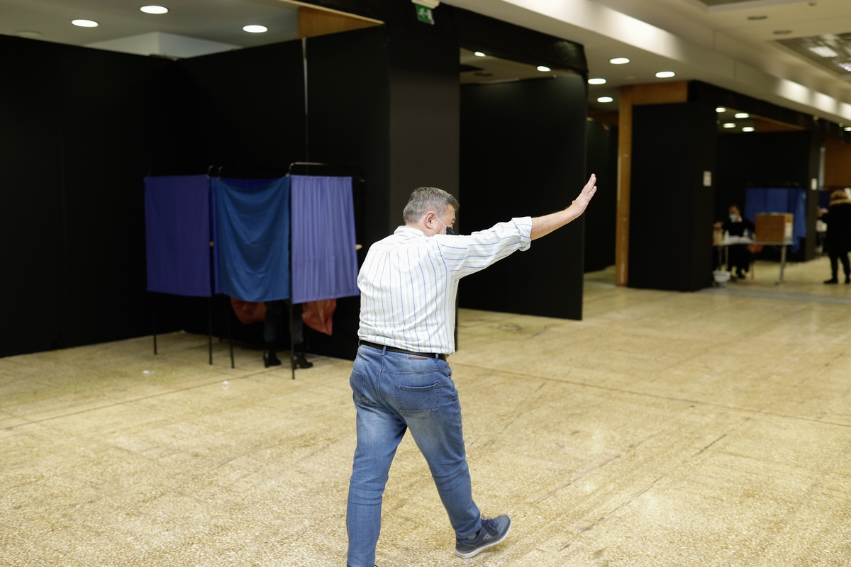 Γεννούν πολιτικές ανατροπές οι εκλογές στο ΚΙΝΑΛ;