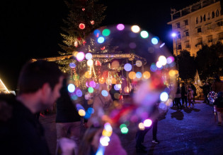 Κοροναϊός – Ανησυχίες για τη μεταδοτικότητα της μετάλλαξης Όμικρον και το ενδεχόμενο για νέα μέτρα τις ημέρες των Χριστουγέννων