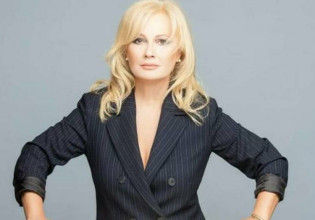 Αγγελική Νικολούλη – Περήφανη για την διάκριση του γιου της η δημοσιογράφος