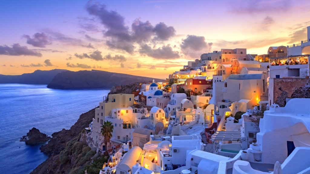 Βρετανία – Οι πολίτες γκουγκλάρουν τις ταξιδιωτικές οδηγίες για Ελλάδα και όχι τα μέτρα για τη χώρα τους