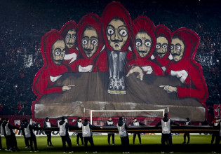 Το «La Casa de Papel» δεν ξέχασε τον Πειραιά και το μυθικό κορεό του Ολυμπιακού