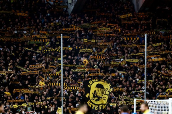 Ενοχλημένοι στην ΑΕΚ με το 10% στα γήπεδα