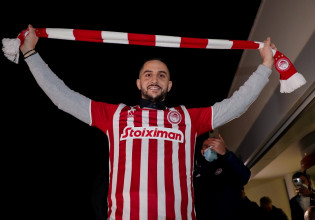 Η «πρώτη» του Μανωλά στο Ρέντη και το καλωσόρισμα