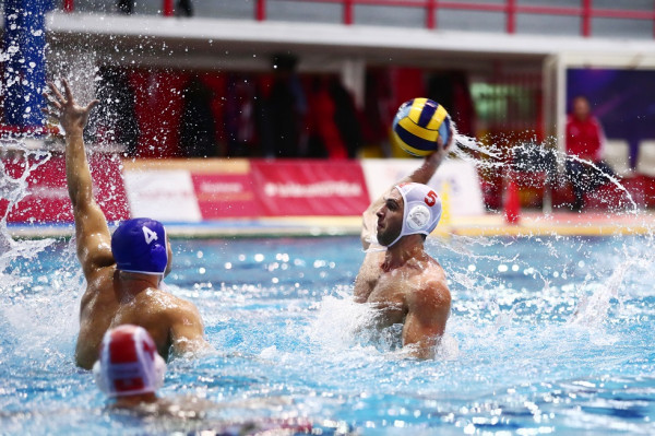 «Περίπατος» του Ολυμπιακού (20-5)