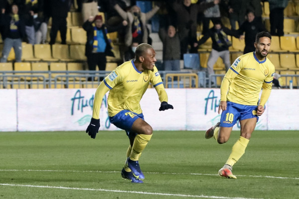 Ο Παναιτωλικός «βύθισε» κι άλλο τον Ατρόμητο (2-1)