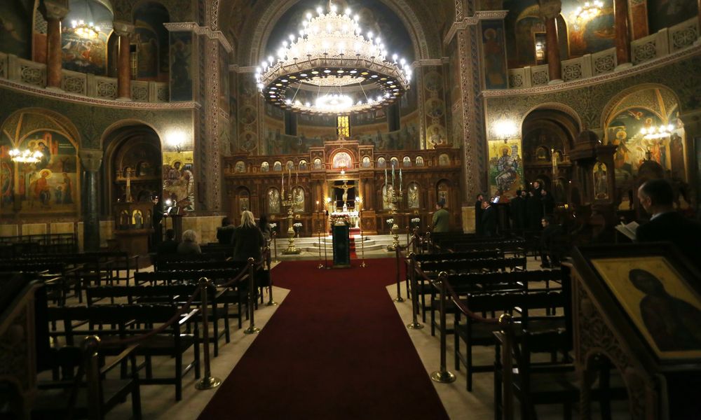Θεσσαλονίκη - Έκλεψαν χρηματοκιβώτιο μέσα από ιερό ναό στην Ευκαρπία