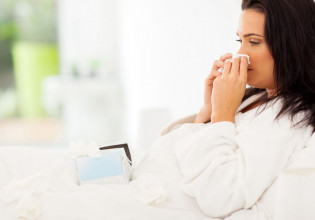 Κοροναϊός – Χρήσιμες οδηγίες για όσους μολυνθούν και είναι μόνοι στο σπίτι