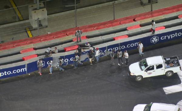 Διεκόπη προσωρινά το Grand Prix της Σαουδικής Αραβίας