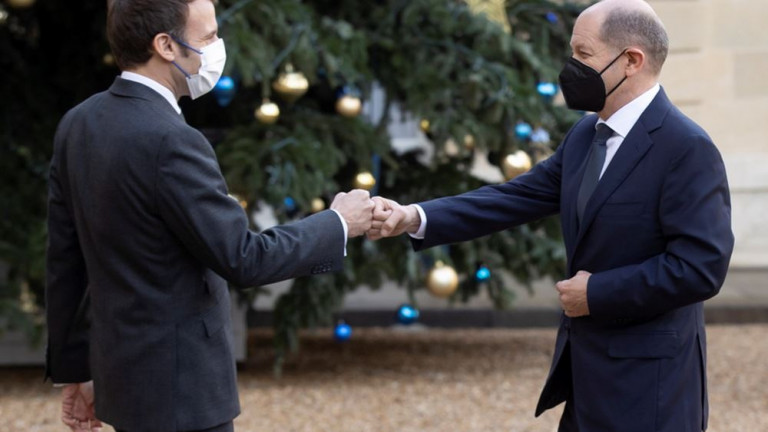 Παρίσι – «Σύμπνοια και σύγκλιση απόψεων» με… διαφωνίες στη συνάντηση Μακρόν-Σολτς