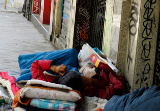 Κακοκαιρία – Δήμοι άνοιξαν θερμαινόμενους χώρους για την προστασία των αστέγων από το κρύο