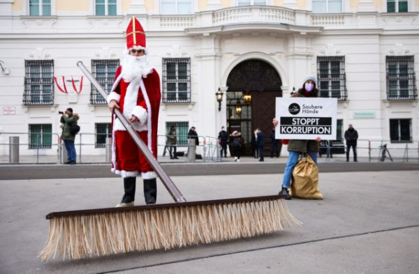 Η Αυστρία κρατά το lockdown για τους ανεμβολίαστους – Αν υποφέρετε, τότε εμβολιαστείτε