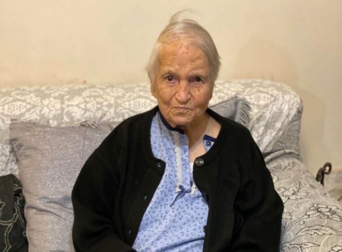Κοροναϊός - Εμβολιάστηκε γιαγιά 106 ετών στο Βόλο