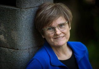 Όμικρον – Ο εμβολιασμός προστατεύει από τη νέα παραλλαγή, λέει η δημιουργός του εμβολίου της Pfizer