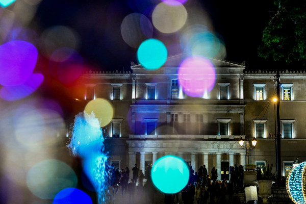 Κοροναϊός – Πού εντοπίζονται τα 4.766 κρούσματα – Δείτε αναλυτικά τον χάρτη της διασποράς