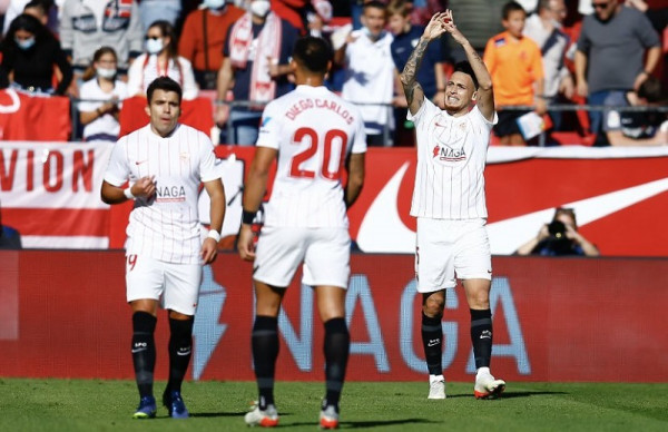 Σεβίλλη – Βιγιαρεάλ 1-0 – Ο Οκάμπος είχε την λύση