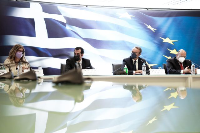 Υπουργείο Οικονομικών – Σε 4 τέσσερις δράσεις η αξιοποίηση των δωρεών για τον κοροναϊό