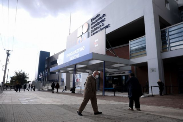 Θεμιστοκλέους – Ανοίγει ΜΕΓΑ εμβολιαστικό κέντρο στη Γλυφάδα –  110.000 επιπλέον ραντεβού