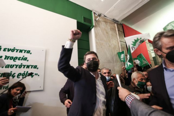 Νίκος Ανδρουλάκης – Το πρωί αναλαμβάνει επισήμως καθήκοντα ως νέος πρόεδρος