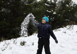 Καιρός – Προειδοποιήσεις για σημαντική επιδείνωση – Ισχυρές καταιγίδες και τσουχτερό κρύο, χιόνια θα πέσουν και στην Αττική
