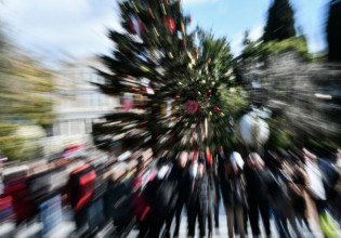 Κοροναϊός – Έκτακτη σύσκεψη για μέτρα πριν την Πρωτοχρονιά – Παράθυρο για αυστηρότερους περιορισμούς στην εστίαση