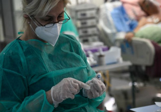 Κοροναϊός – Πέθανε ανεμβολίαστος 47χρονος στην Κοζάνη – Νόσησαν η σύζυγος και το μωρό τους