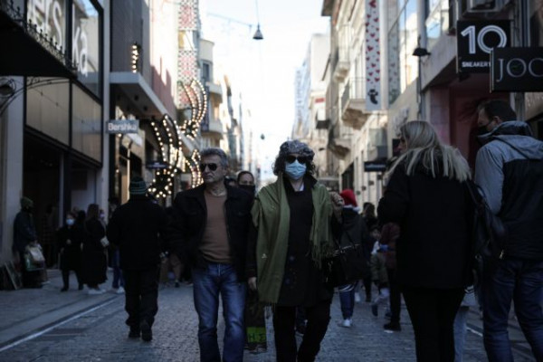 Εορταστικό ωράριο – Πώς θα λειτουργήσουν αυτή την εβδομάδα τράπεζες και καταστήματα