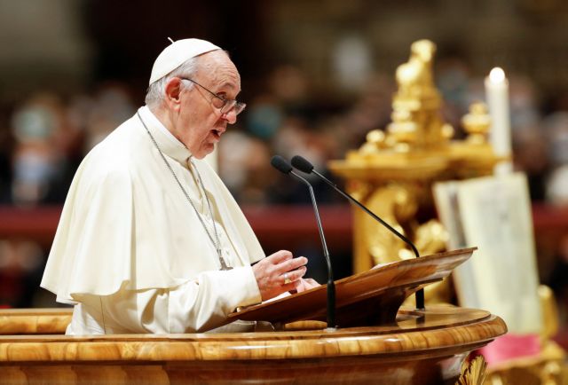 Πάπας Φραγκίσκος - Αποχαιρέτησε το 2021 πλέκοντας το εγκώμιο όσων αγωνίστηκαν κατά της πανδημίας