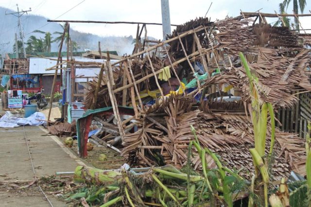 Τυφώνας Ράι – Τεράστιες καταστροφές στις Φιλιππίνες – Πάνω από 300 οι νεκροί