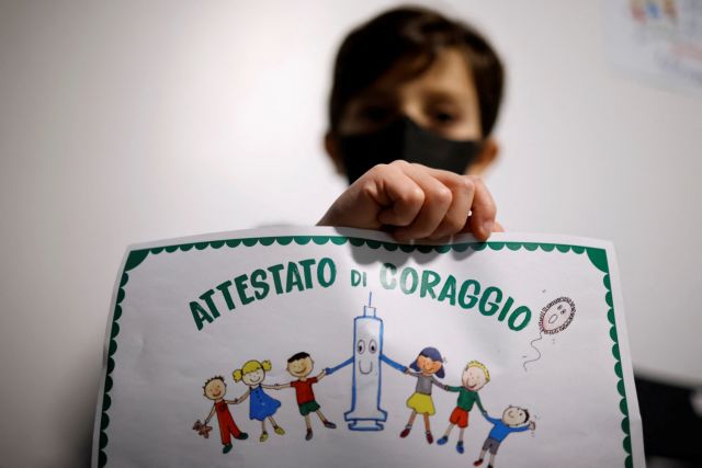 Ιταλία - Δεν αποκλείουν τον εμβολιασμό ακόμη και μωρών - Στα ύψη τα κρούσματα