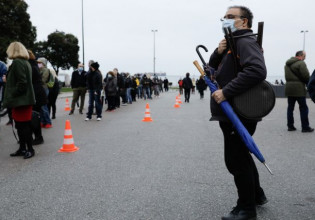 Lockdown για ανεμβολίαστους – Ποιες πόρτες κλείνουν για τους 60 και άνω που δεν έκαναν την τρίτη δόση