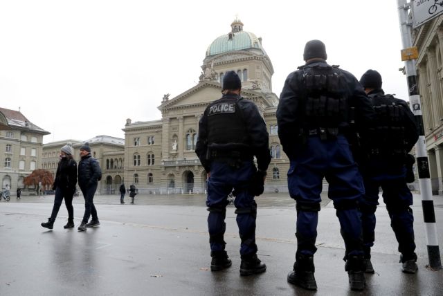 Ελβετία – Σε καραντίνα 2.000 άνθρωποι – Τρόμος από κρούσματα της Ομικρον