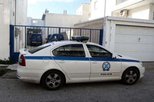 Χειροπέδες σε συμμορία – Είχαν ρημάξει δεκάδες σπίτια στην Αττική – Πώς τους έπιασαν