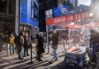 Φάουτσι – «Σαρώνει τον κόσμο» η παραλλαγή Όμικρον – Τα ταξίδια την περίοδο των Χριστουγέννων θα ενισχύσουν την εξάπλωση