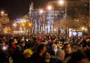 Αυστρία – Μπλόκο σε 100 τουρίστες από την Βρετανία – Δεν είχαν μοριακό τεστ