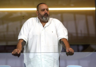 Καραπαπάς στο MEGA – «Δύο μέτρα και δύο σταθμά στις κυβερνητικές αποφάσεις για τα θεάματα»