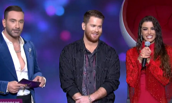 Σκληρή κριτική στον Τζέιμς Καφετζή – «Όταν βγήκε από το κουβούκλιο, ανέτειλε κάτι πάρα πολύ παράφωνο»