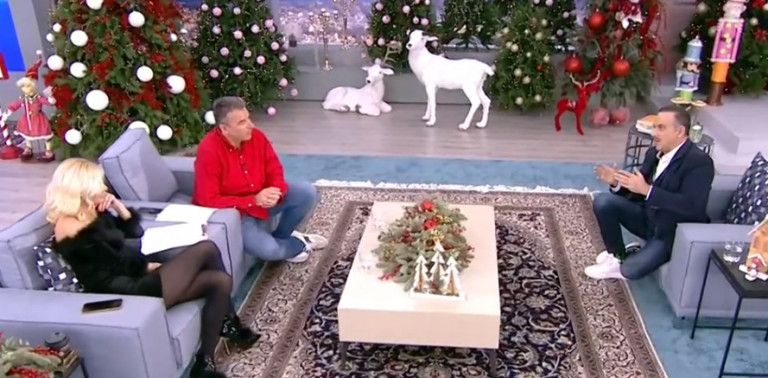 Κρατερός Κατσούλης – Η ερώτηση on air που έφερε σε αμηχανία τον Λιάγκα και τη Σκορδά